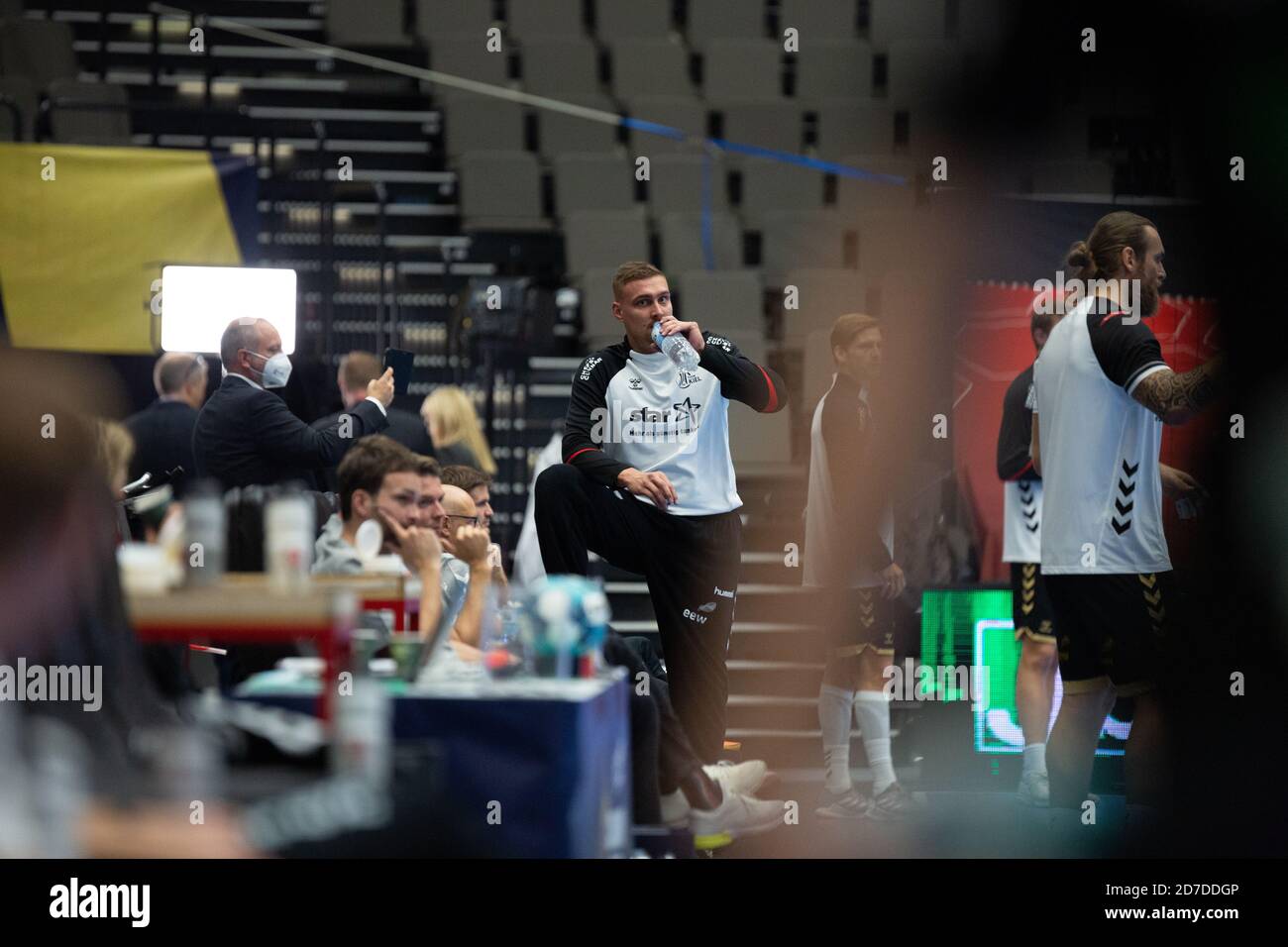 Aalborg, Dänemark. Oktober 2020. Torwart Dario Quenstedt (21) vom THW Kiel beim EHF Champions League-Spiel zwischen Aalborg Handball und THW Kiel in der Jutlander Bank Arena in Aalborg. (Foto Kredit: Gonzales Foto/Alamy Live News Stockfoto