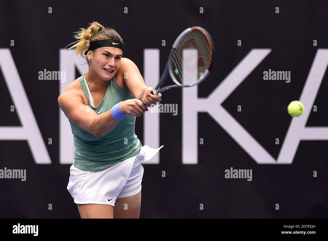 Ostrava, Tschechische Republik. Oktober 2020. ***CTK POOL*** Aryna Sabalenka aus Weißrussland spielt beim Tennisturnier J&T Banka Ostrava Open 2020 in Ostrava, Tschechien, 22. Oktober 2020 gegen Cori Gauff aus den USA. Kredit: Jaroslav Ozana/CTK Foto/Alamy Live Nachrichten Stockfoto