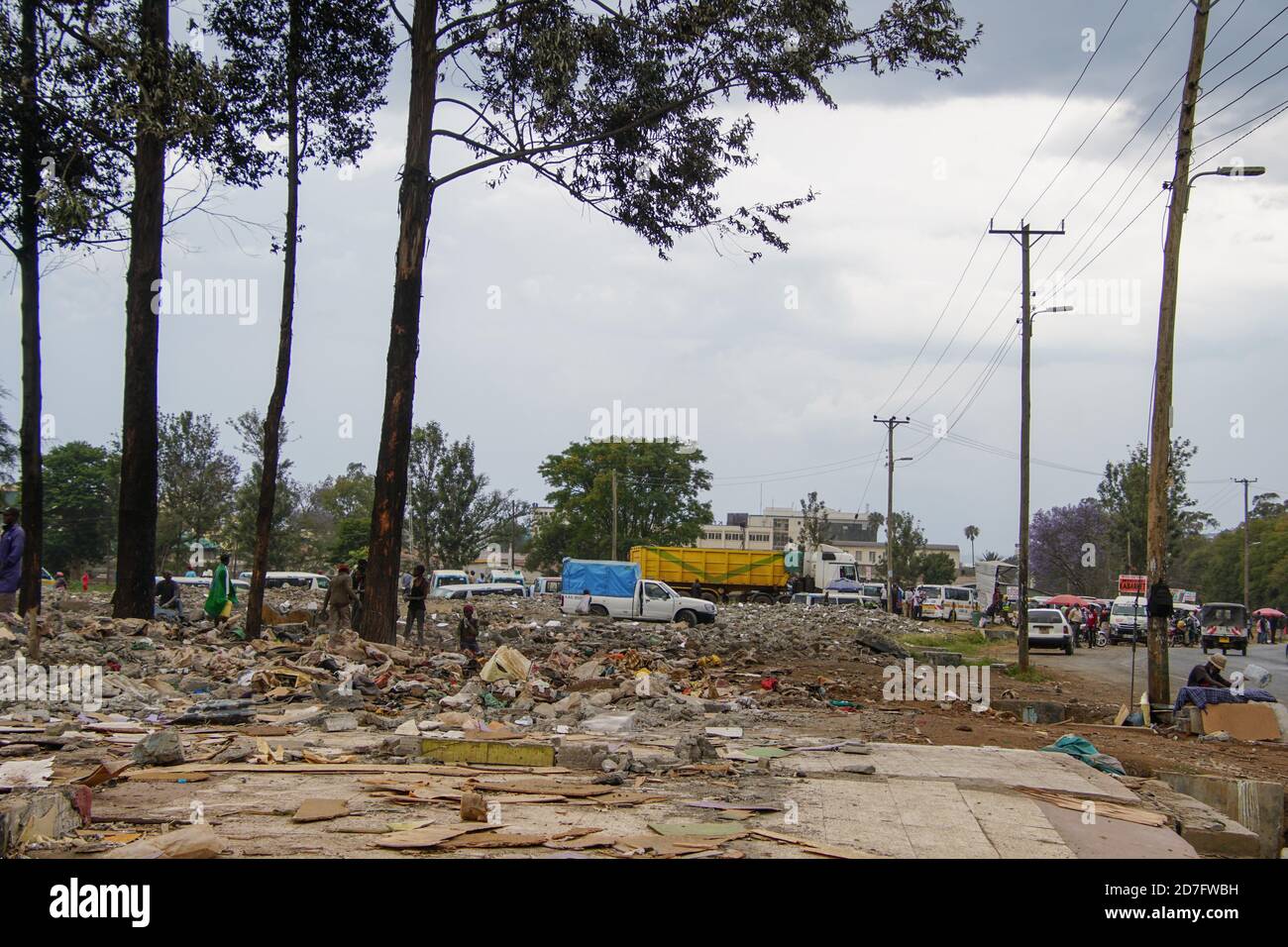 NAKURU, KENIA - 17. Okt 2020: Normaler Alltag in der Stadt Nakuru, Kenia Stockfoto