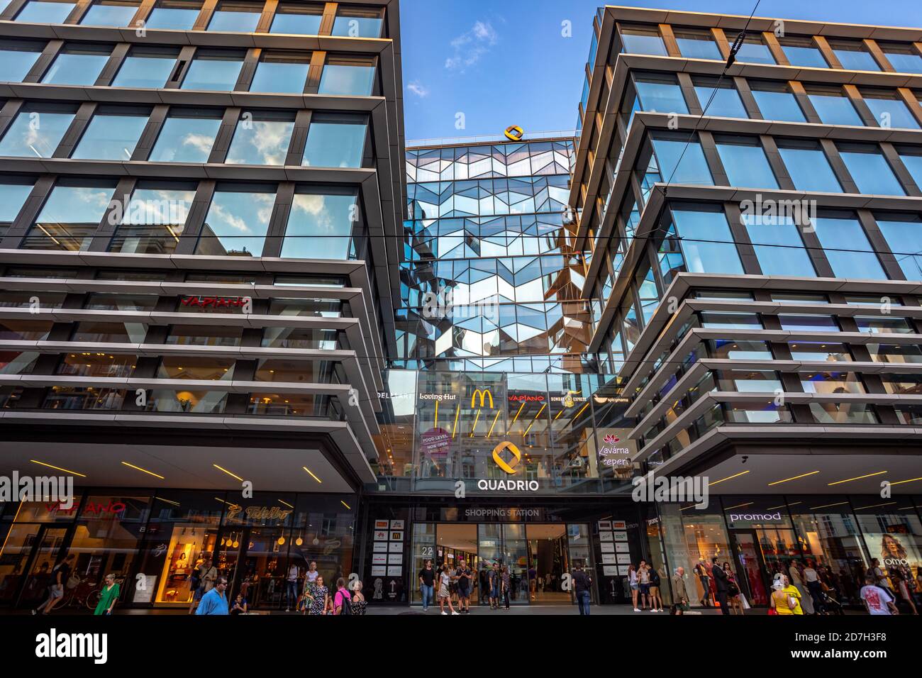 Einkaufszentrum Quadrio in Prag, Tschechische Republik Stockfoto