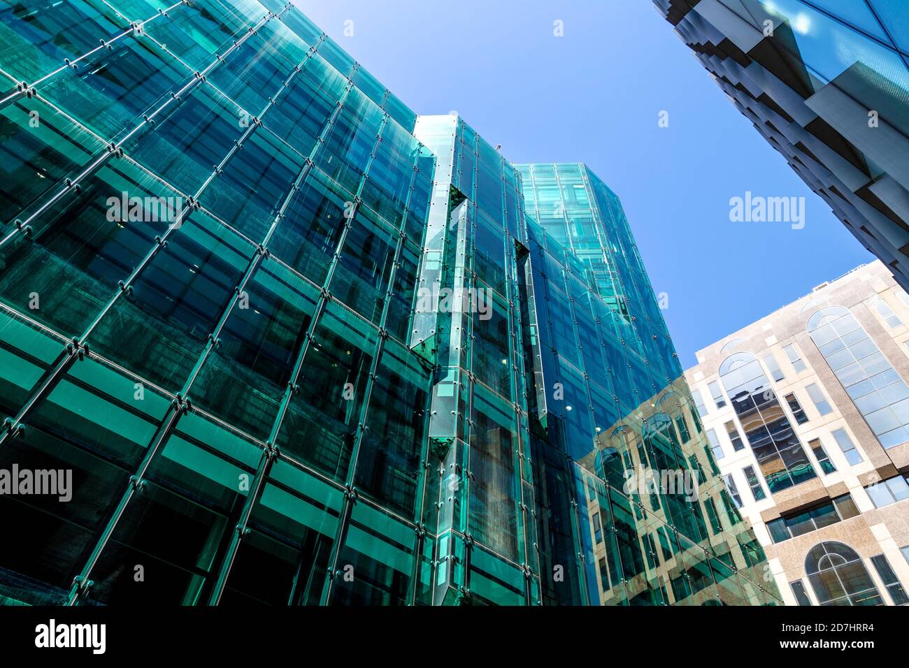 Glasgebäude in der Nähe von Aldgate, London, Großbritannien Stockfoto