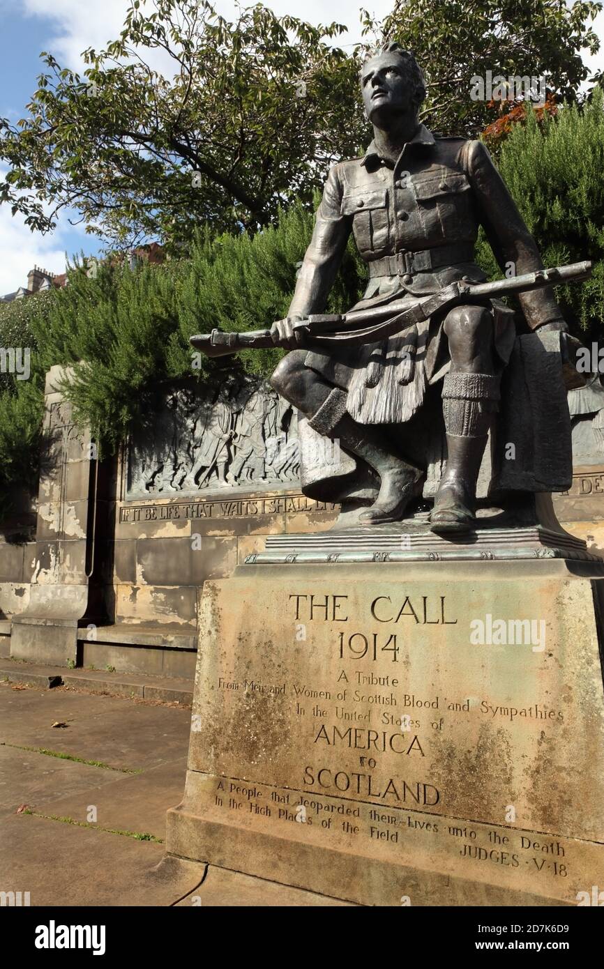 Das Scottish American Memorial oder "The Call 1914", errichtet 1927, Princes Street Gardens, Princes Street, Edinburgh, Schottland. Stockfoto