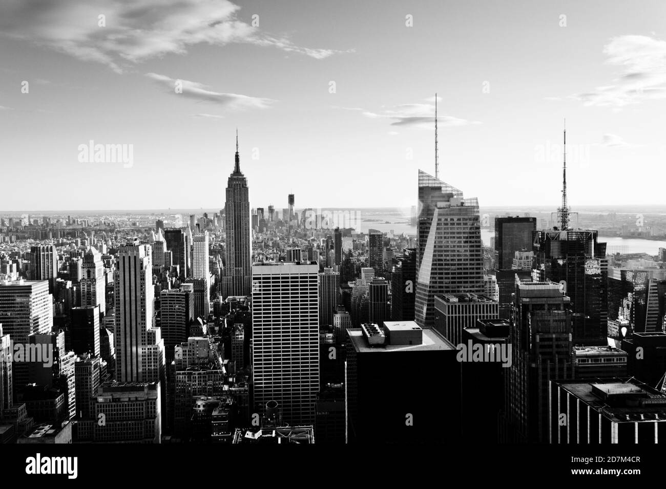 MONTERREY, MEXIKO - 14. Apr 2012: Monterrey NL, Mexiko, 13. April 2012, wunderschöne Aussicht auf die Gebäude von Midtown Manhattan in NYC. Stockfoto