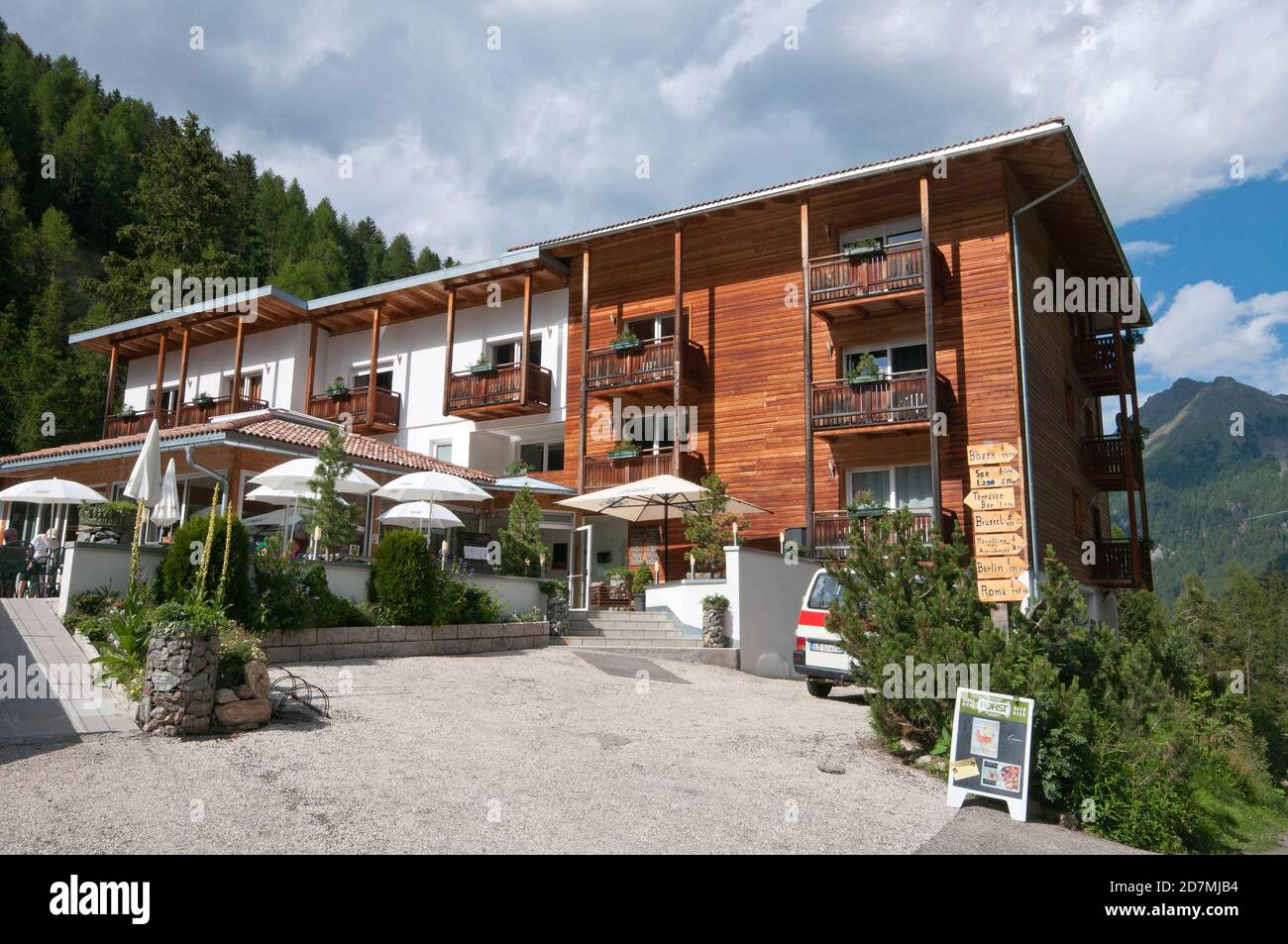 Zum See Hotel-Restaurant in Martelltal (Martelltal), Bozen, Trentino-Südtirol, Italien Stockfoto
