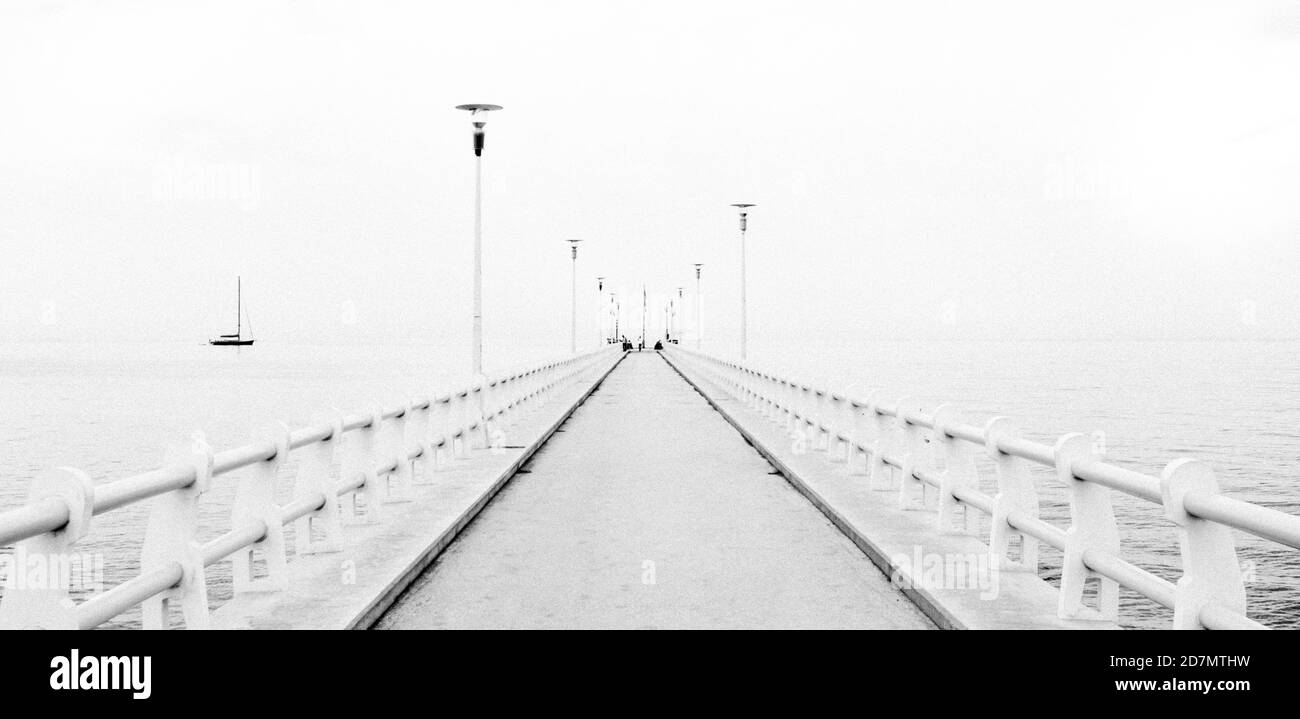 Der Pier von Forte dei Marmi im Winter Stockfoto