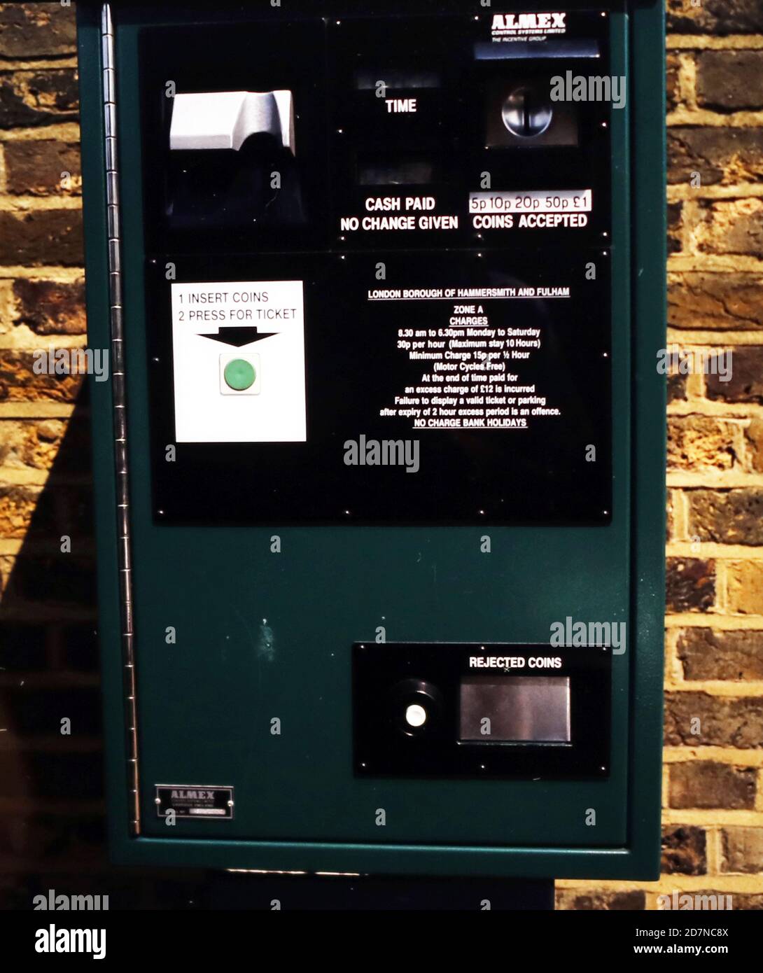 Parkscheinautomat, London Borough of Hammersmith and Fulham in den 1980er Jahren Stockfoto