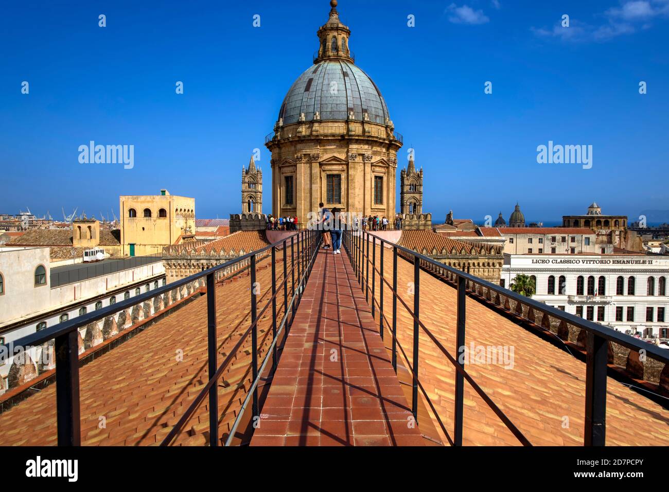 Dach der Kathedrale von Palermo. Palermo, Sizilien, Italien Stockfoto