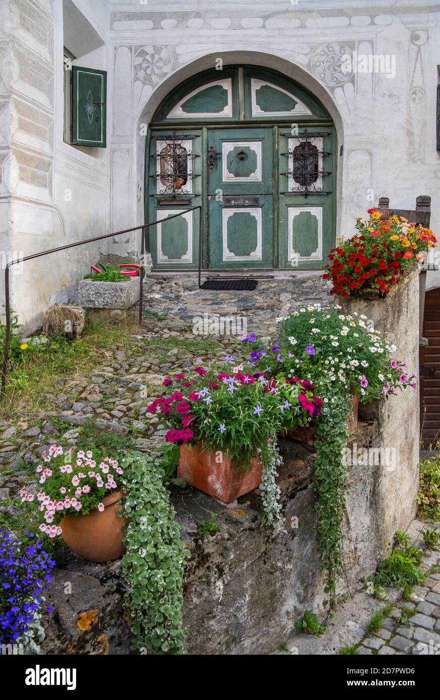 Switzerland Europe Guarda Village Grisons Stockfotos und -bilder Kaufen -  Alamy