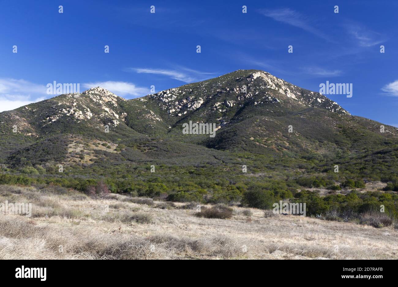 Iron Mountain Scenic Landscape and Clear Blue Sky in Poway, San Diego County North Inland, Südkalifornien Stockfoto