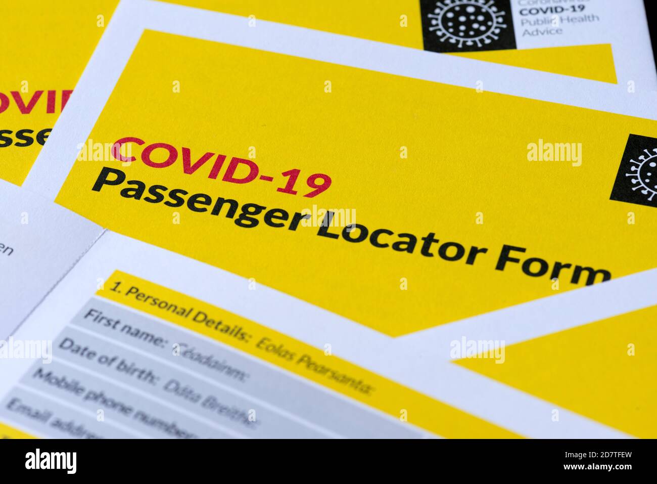Nahaufnahme Covid 19 Passenger Locator Form für die Ankunft in Republik Irland aus dem Ausland wegen des Coronavirus Covid 19 Pandemieausbruch in Irland Stockfoto
