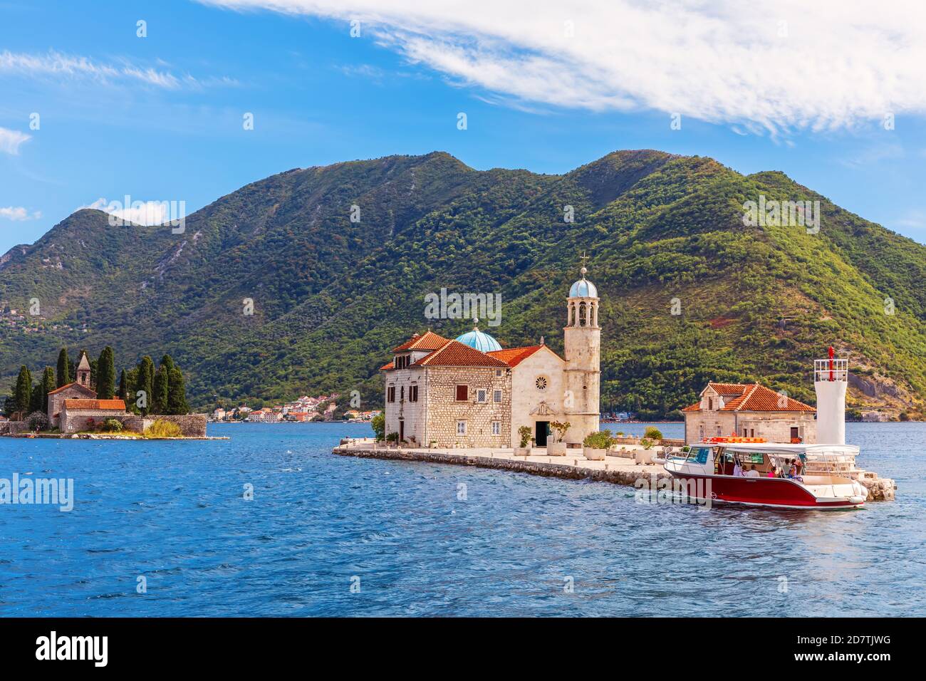 Kirche unserer Lieben Frau von den Felsen und Insel St. Georg in der Adria, Bucht von Kotor, Perast, Montenegro Stockfoto
