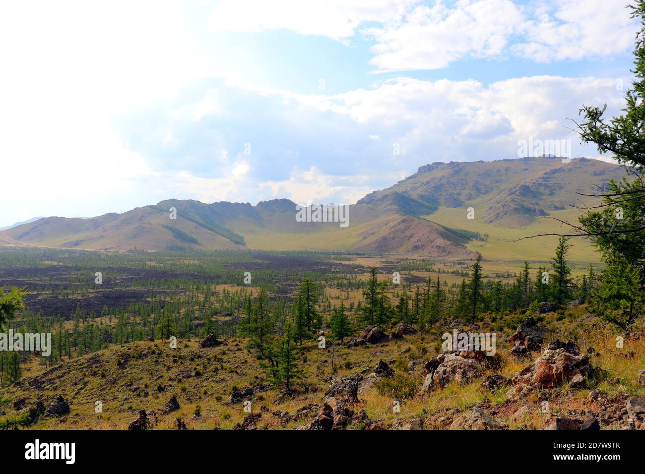 Khorgo Vulkan Lavafeld im Khorgo-Terkhiin Tsagaan Nuur Nationalpark Mongolei Stockfoto