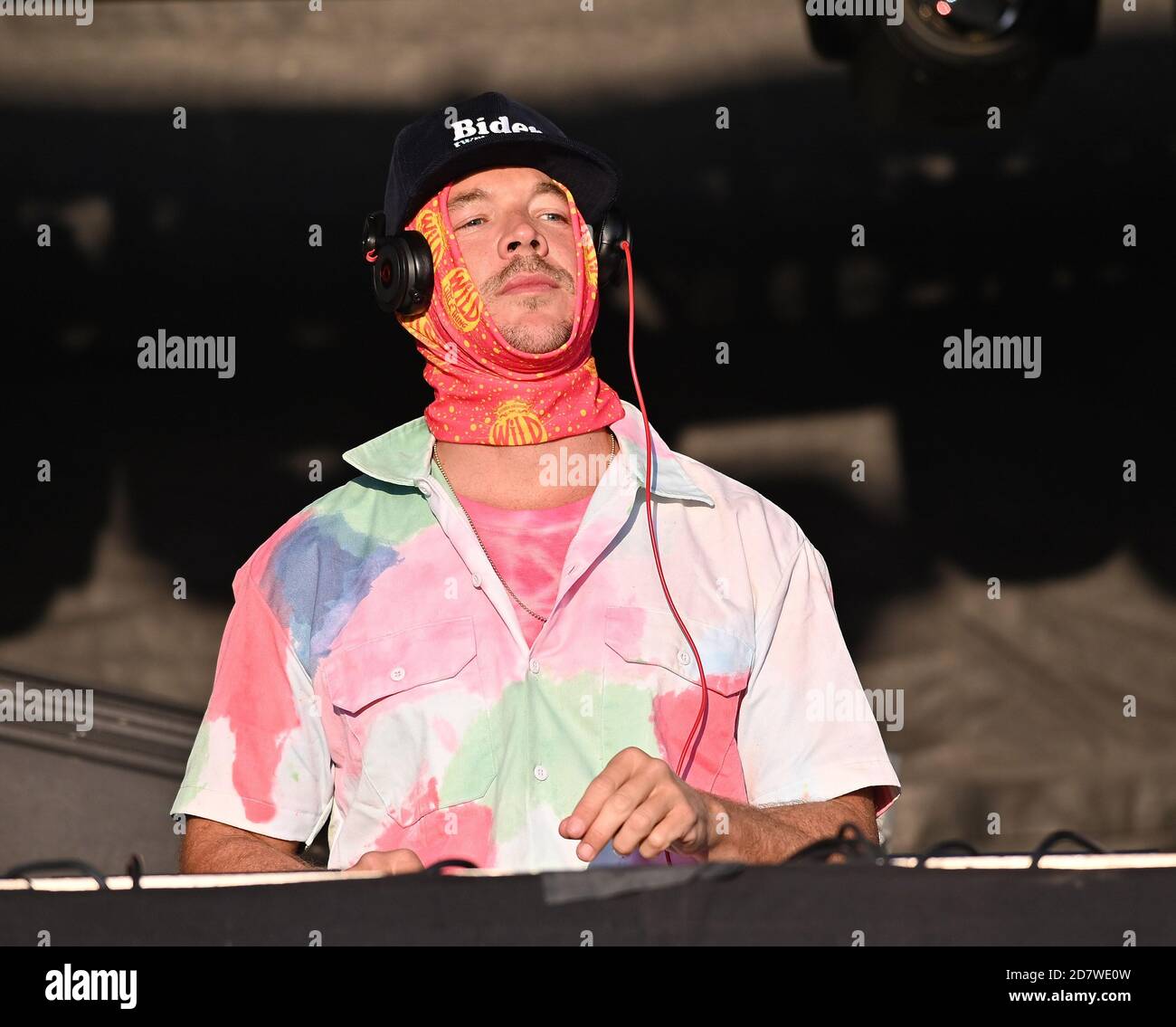 OKTOBER 24 - BURLINGAME, CA: Diplo, Major Lazer tritt während ihrer Music is the Weapon Drive-in Tour im Burlingame Golf Center am 24. Oktober 2020 in Burlingame, Kalifornien, auf. Dieses Konzert fand mit sozialen Distanzierungsprotokollen während der COVID-19 Pandemie 2020 statt, die Teilnehmer mussten sich in ihrem eigenen Raum halten und zu jeder Zeit Masken tragen. Foto: Casey Flanigan/imageSPACE/MediaPunch Stockfoto