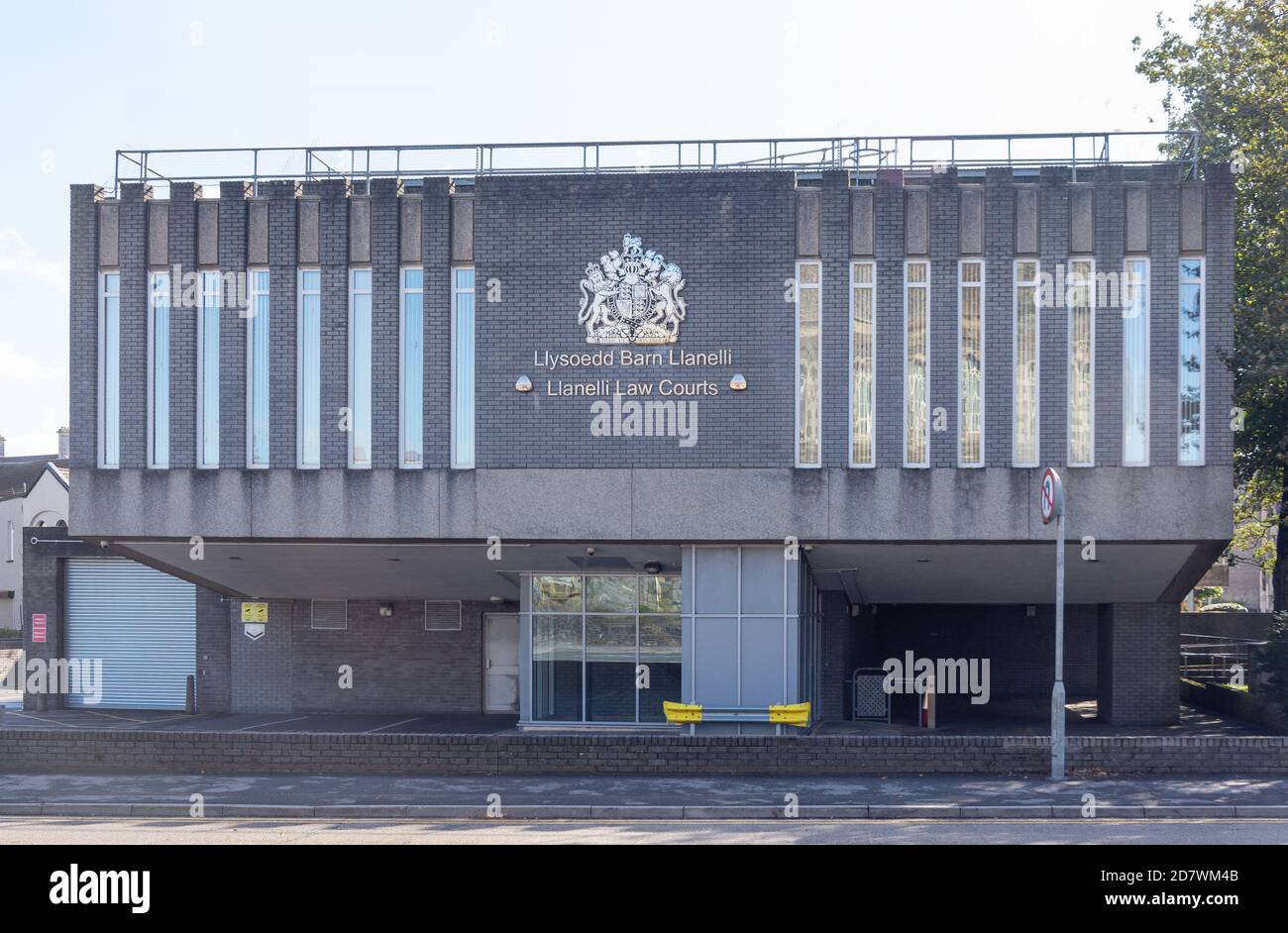 Llanelli Magistrates Court, Town Hall Square, Llanelli, Carmarthenshire, Wales, Vereinigtes Königreich Stockfoto