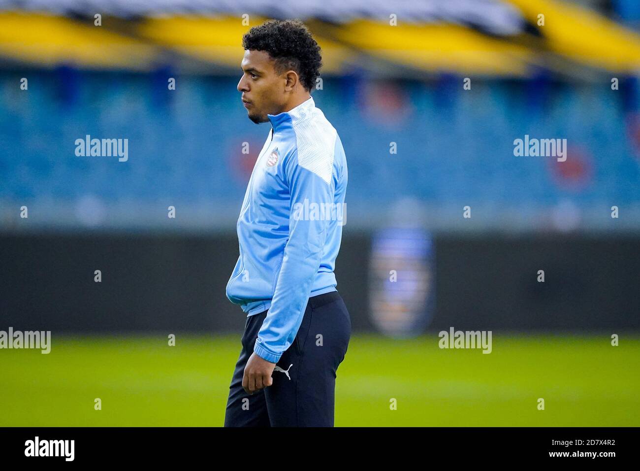 ARNHEM, NIEDERLANDE - 25. OKTOBER: Donyell Malen vom PSV während des niederländischen Eredivisie-Spiels zwischen Vitesse und PSV im Gelredome Stadium am 25. Oktober 2020 in Arnhem, Niederlande (Foto: Jeroen Meuwsen/Orange Pictures) Stockfoto