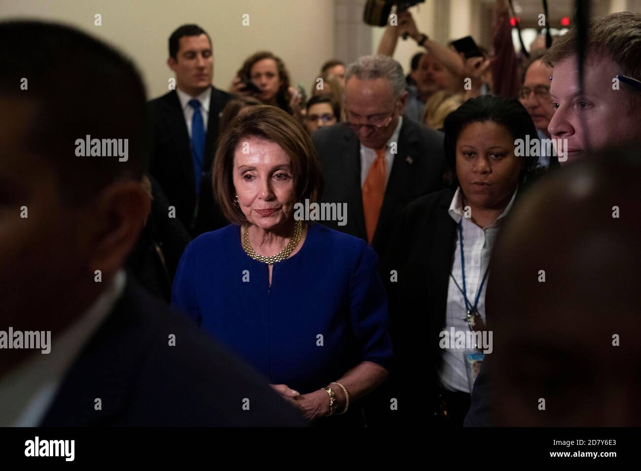 Die Vertreterin Nancy Pelosi, Demokratin aus Kalifornien und Sprecherin des Repräsentantenhauses, verlässt eine Pressekonferenz im US-Kapitol, nachdem sie von einem Treffen mit Präsident Trump im Weißen Haus am Mittwoch, dem 22. Mai 2019 in Washington zurückgekehrt ist, D. C. die Besprechung war für die Besprechung eines Infrastrukturplans vorgesehen, doch laut Berichten wurde die Besprechung abrupt beendet. Quelle: Alex Edelman/The Photo Access Stockfoto