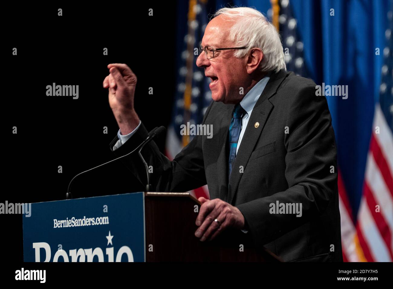 2020 Anwärter für US-Präsident, Senator Bernie Sanders, spricht I-V.T. an einer Kampagnenveranstaltung an George Washington, Universität in Washington, D.C. am 12. Juni 2019. Sanders nannte die Veranstaltung eine große Wahlkampfveranstaltung und hielt eine lange Rede über den demokratischen Sozialismus. Quelle: Alex Edelman/The Photo Access Stockfoto