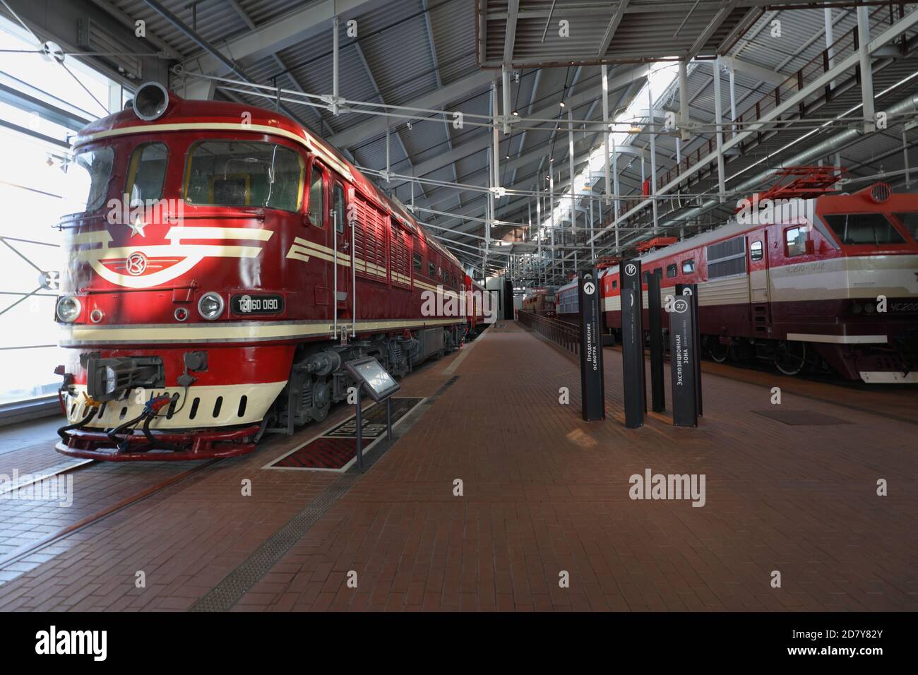 St. Petersburg, Russland - 4. März 2018: Züge im Eisenbahnmuseum am Bahnhof Baltiysky. Stockfoto