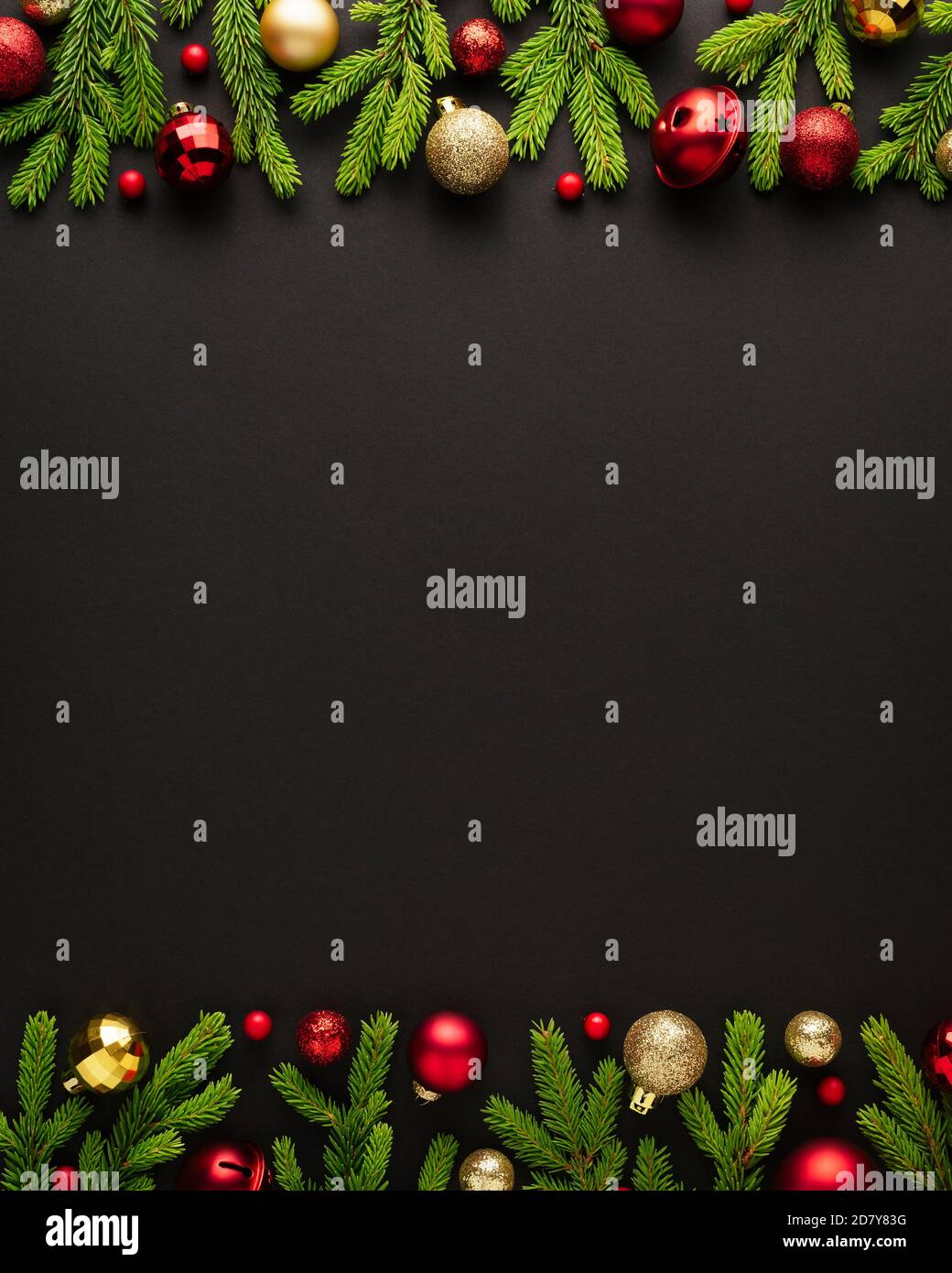 Schwarze weihnachten und Neujahr Hintergrund. Draufsicht, Platz zum Kopieren von Werbetext Stockfoto