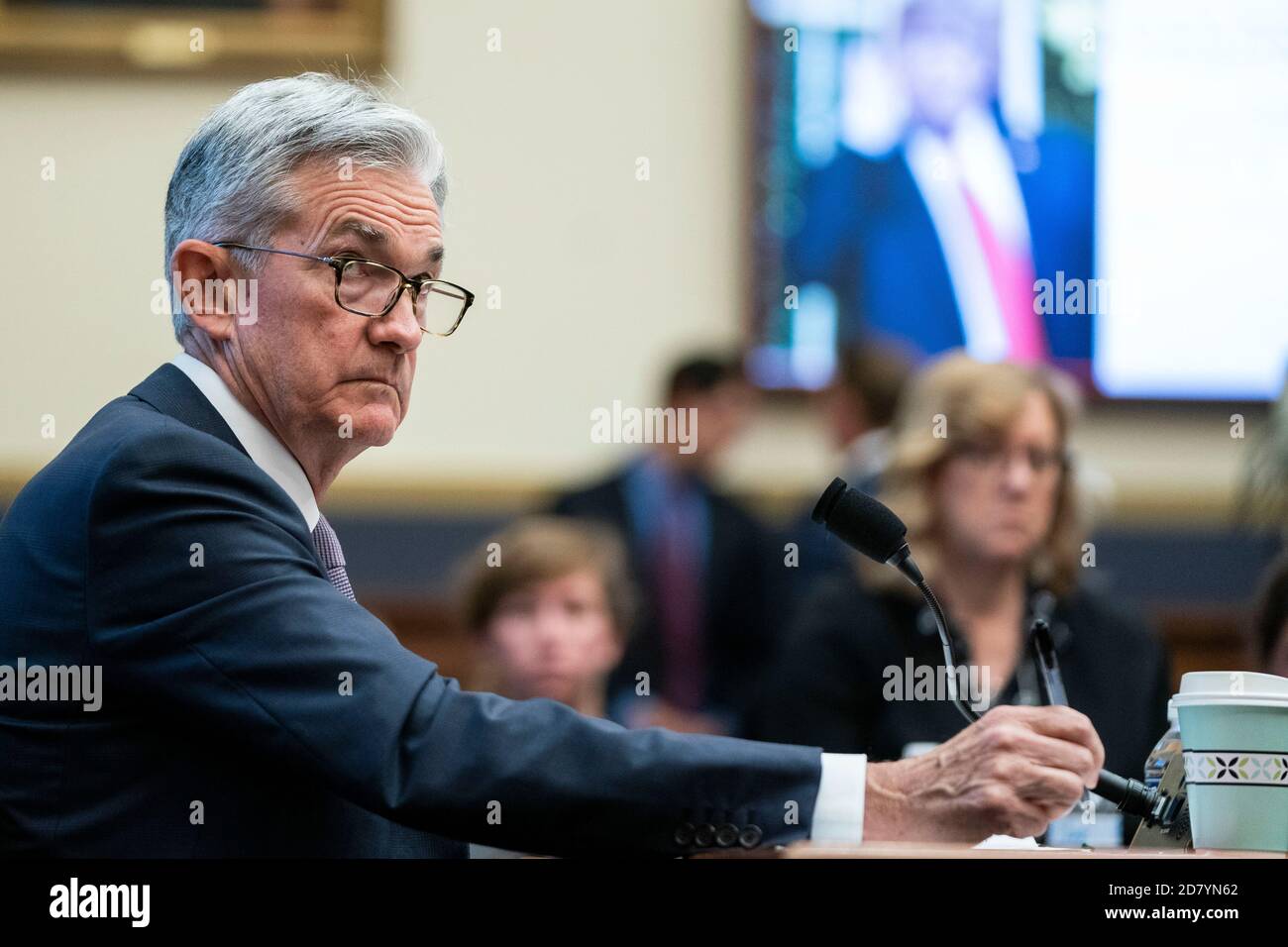 Jerome Powell, Vorsitzender des Federal Reserve Board, bezeugt am Mittwoch, den 10. Juli 2019 vor dem Finanzdienstleistungsausschuss des US-Bundeshauses auf dem Capitol Hill in Washington, D.C.. Gesetzgeber befragten Powell zu einer Vielzahl von Themen im Zusammenhang mit der US-Geldpolitik und dem Zustand der US-Wirtschaft. Quelle: Alex Edelman/The Photo Access Stockfoto