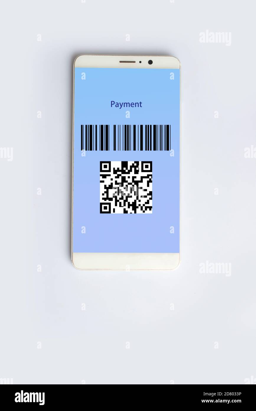 Das Nahaufnahmtelefon zahlt zweidimensionalen Code Stockfoto
