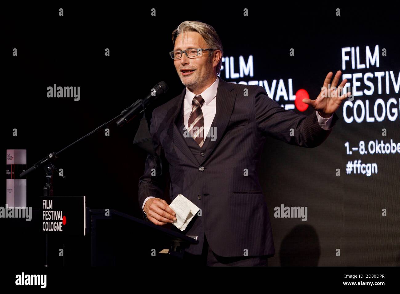 Mads Mikkelsen beim Filmfestival Cologne Awards 2020 beim 30. Filmfestival Köln 2020 im Palladium am 8. Oktober 2020 in Köln, Deutschland Stockfoto