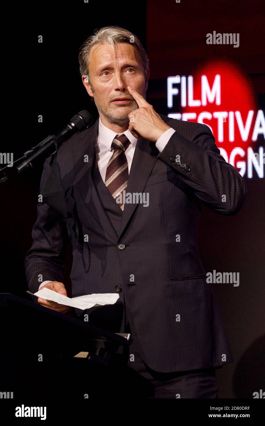 Mads Mikkelsen beim Filmfestival Cologne Awards 2020 beim 30. Filmfestival Köln 2020 im Palladium am 8. Oktober 2020 in Köln, Deutschland Stockfoto