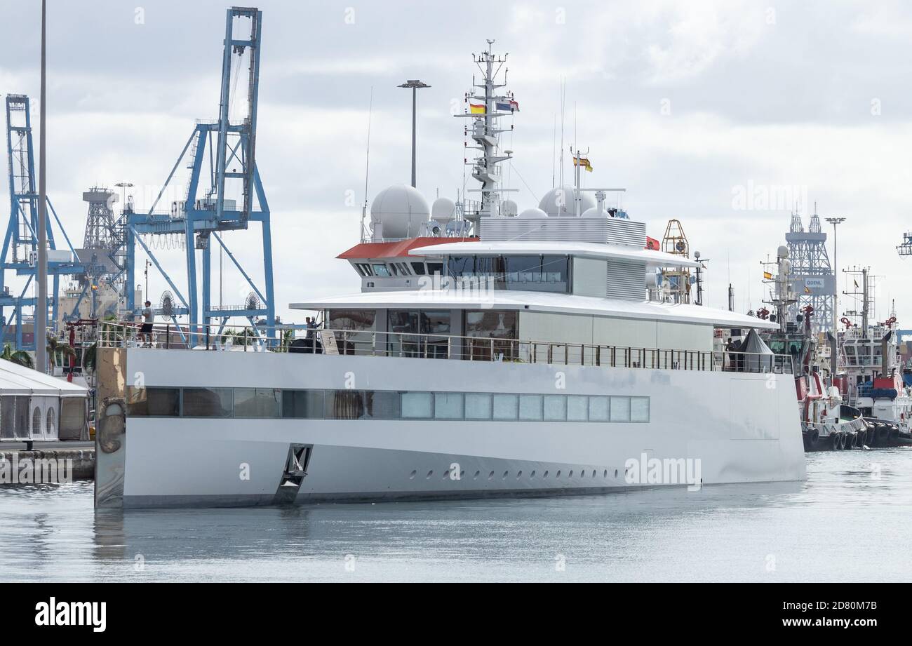 Las Palmas, Gran Canaria, Kanarische Inseln, Spanien. Oktober 2020. Superyacht 'Venus', die im Auftrag des ehemaligen Apple-CEO Steve Jobs liegt, legt in Las Palmas auf Gran Canaria an. Steve Jobs hat die Yacht nie benutzt, da sie erst ein Jahr nach seinem Tod 2011 gestartet wurde. Die 100 Millionen Dollar teure Yacht gehört laut Berichten seiner Witwe Laurene Powell Jobs.Quelle: Alan Dawson/Alamy Live News. Stockfoto