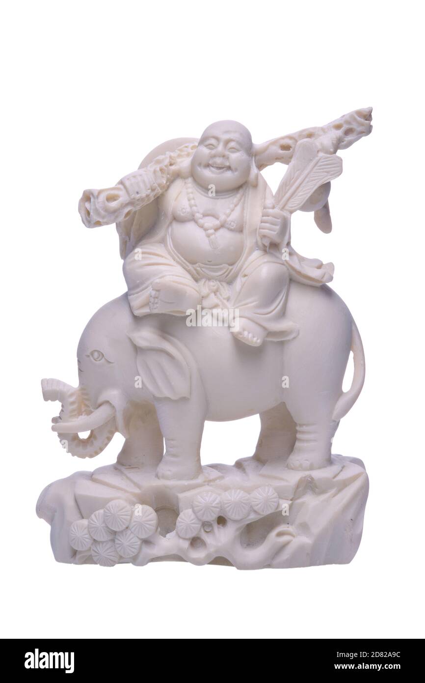 Buddha-Figur auf einem Elefantenisolat auf weißem Hintergrund Stockfoto