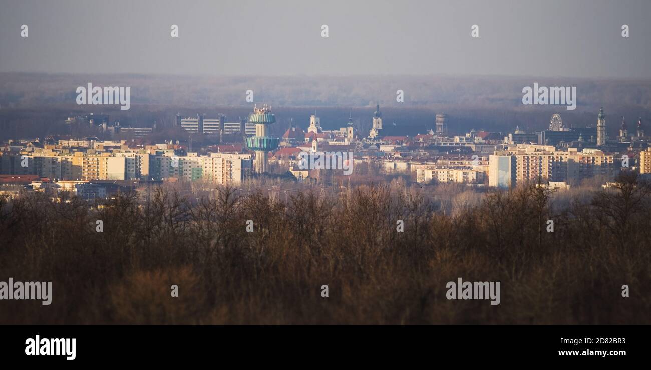Gyor Stadtbild im Winter Sonnenuntergang mit berühmten Landschaften Stockfoto
