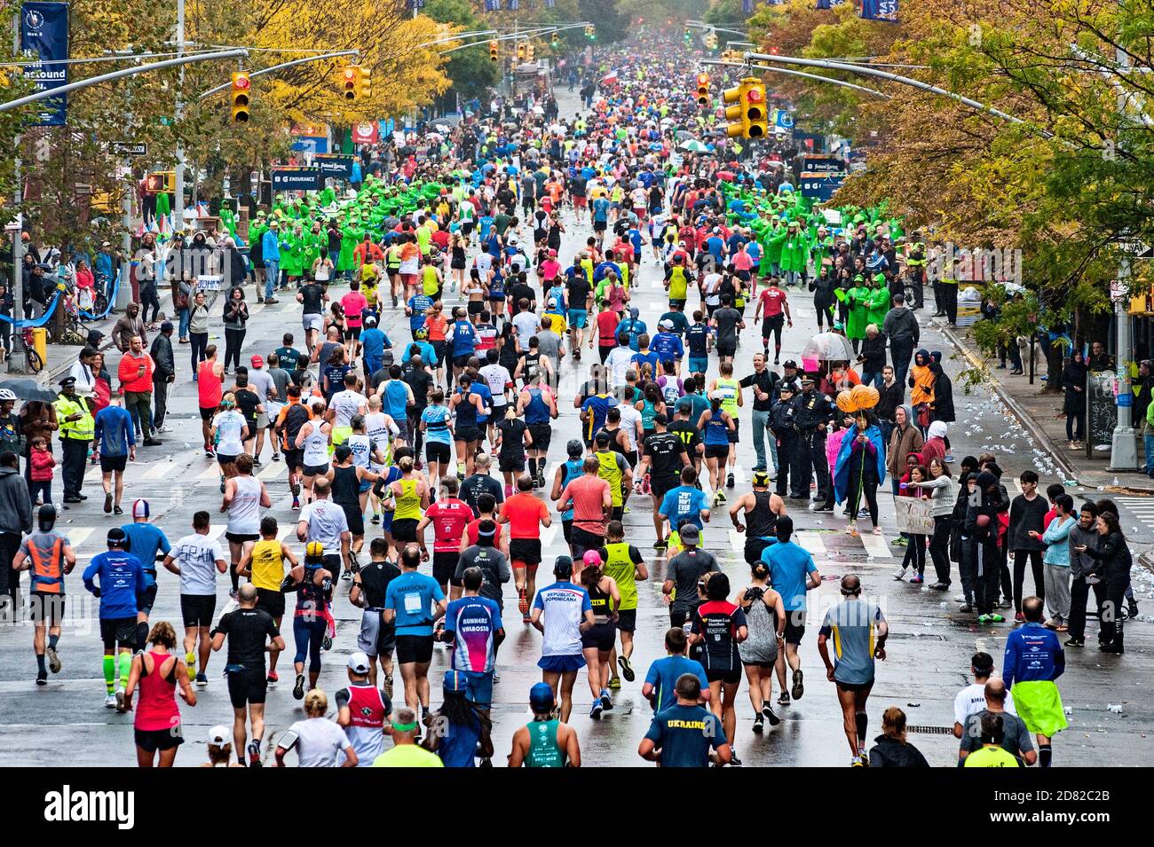 Marathon-Läufer beim NYC-Marathon Stockfoto