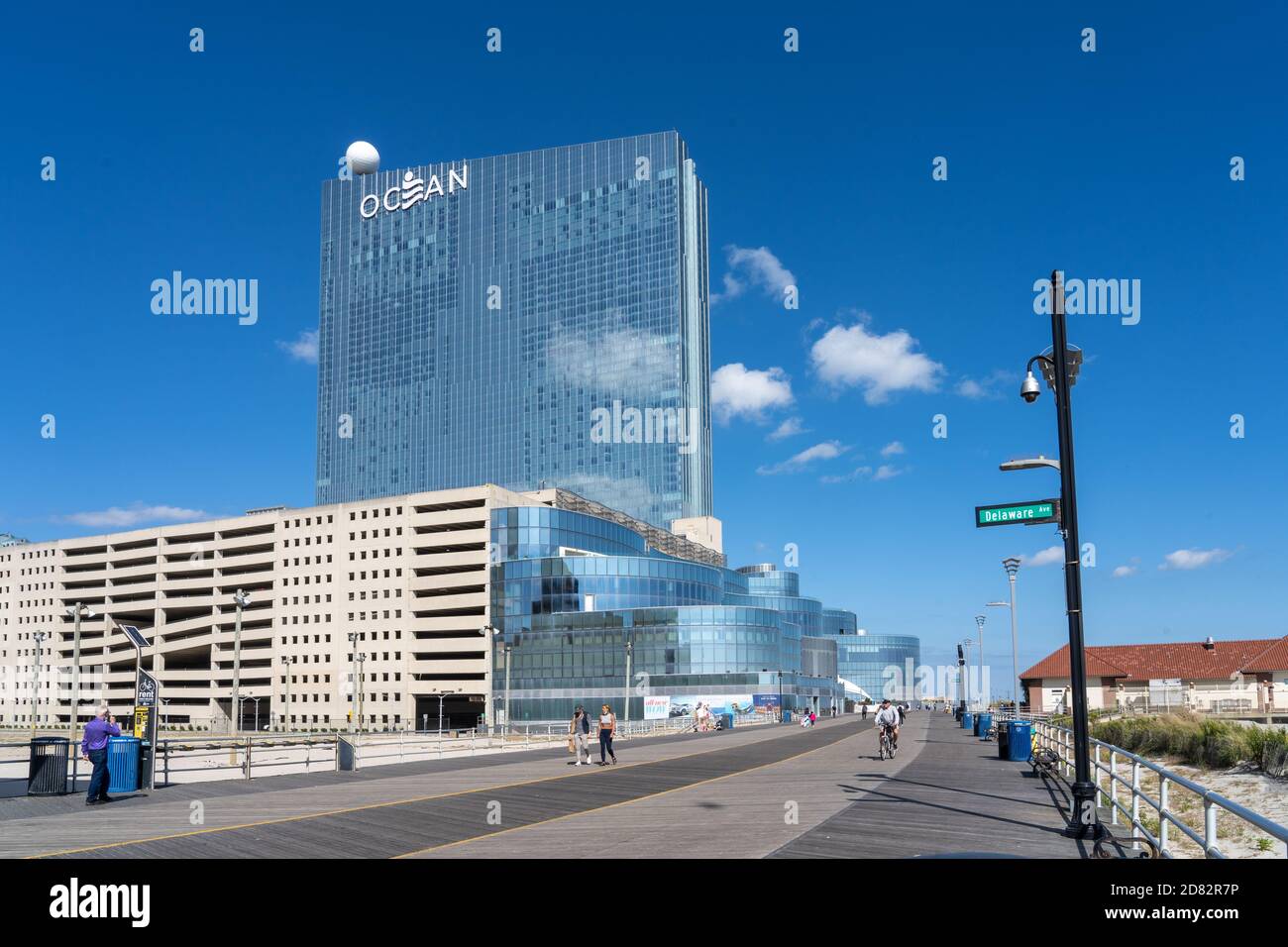 Atlantic City, NJ - 6. Oktober 2020: Ocean ist das nördlichste Casino auf der Promenade. Der Hotelturm des Ocean Casino Resorts ist das höchste Gebäude in ATL Stockfoto