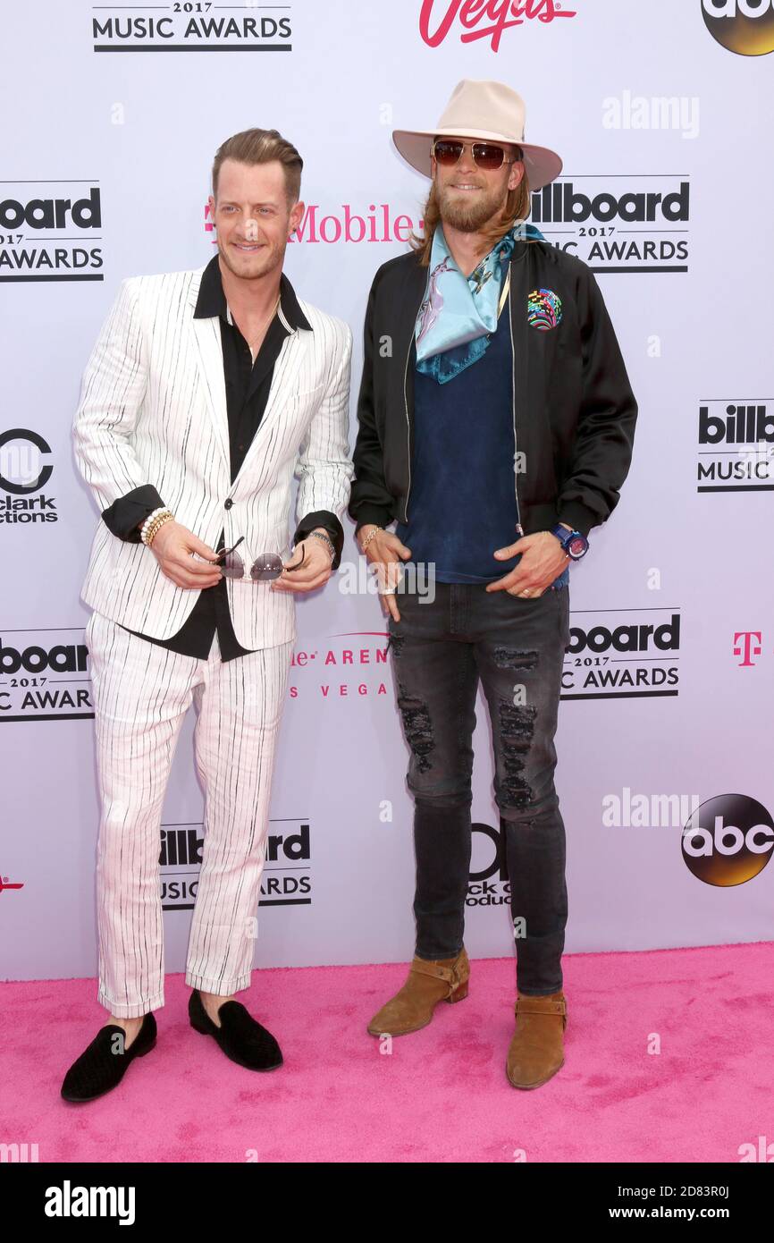 LAS VEGAS - MAI 21: Florida Georgia Line, Tyler Hubbard, Brian Kelley bei den Billboard Music Awards 2017 - Ankunft in der T-Mobile Arena am 21. Mai 2017 in Las Vegas, NV Stockfoto