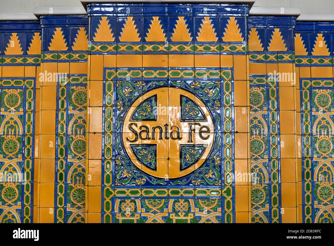 San Diego, Kalifornien - 19. Juli 2020: Union Station in San Diego, USA. Die Station im Stil der spanischen Kolonialzeit wurde am 8. März 1915 als Santa Fe eröffnet Stockfoto