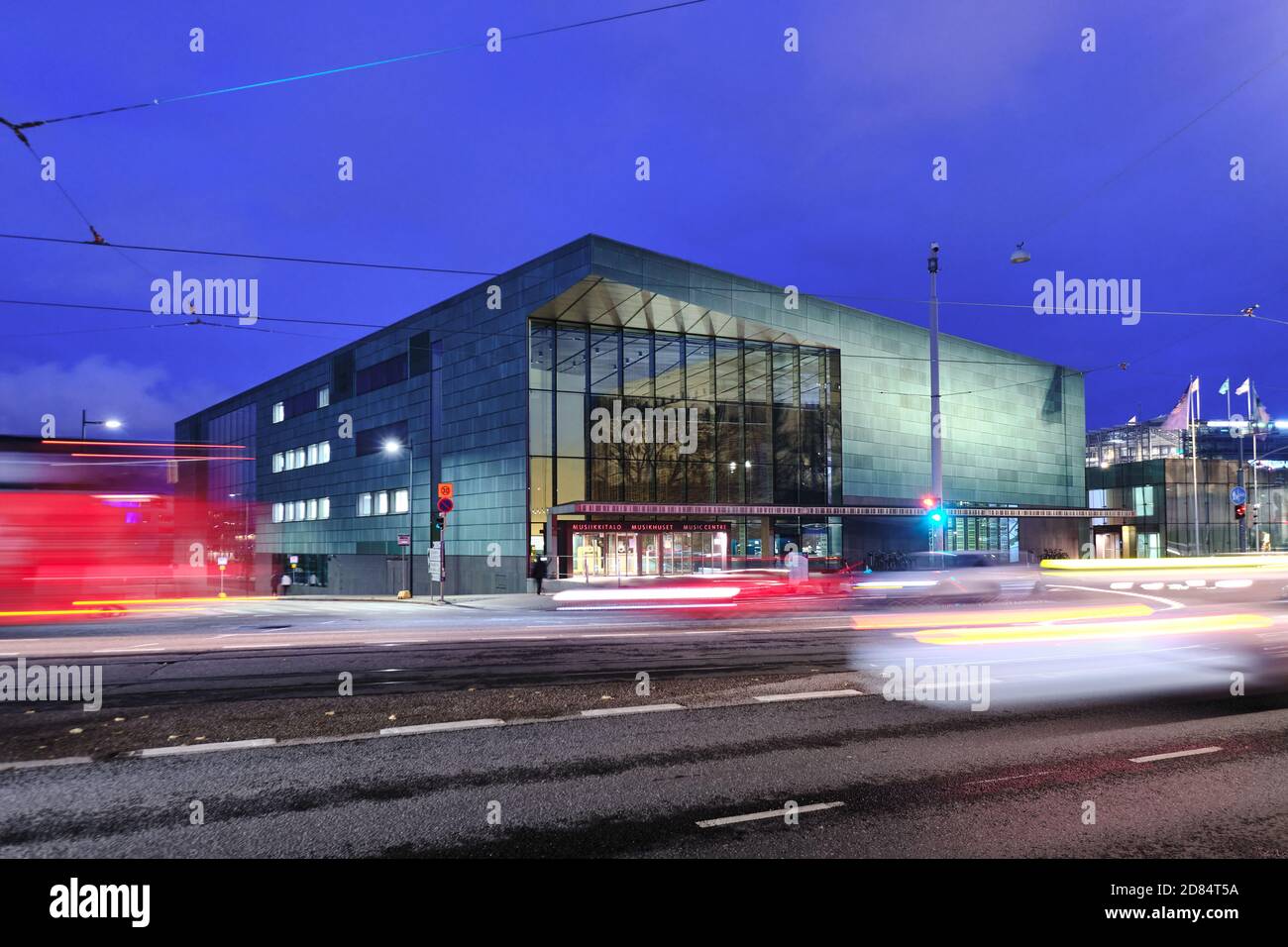Helsinki, Finnland - 25. Oktober 2020: Das Helsinki Music Center. Stockfoto