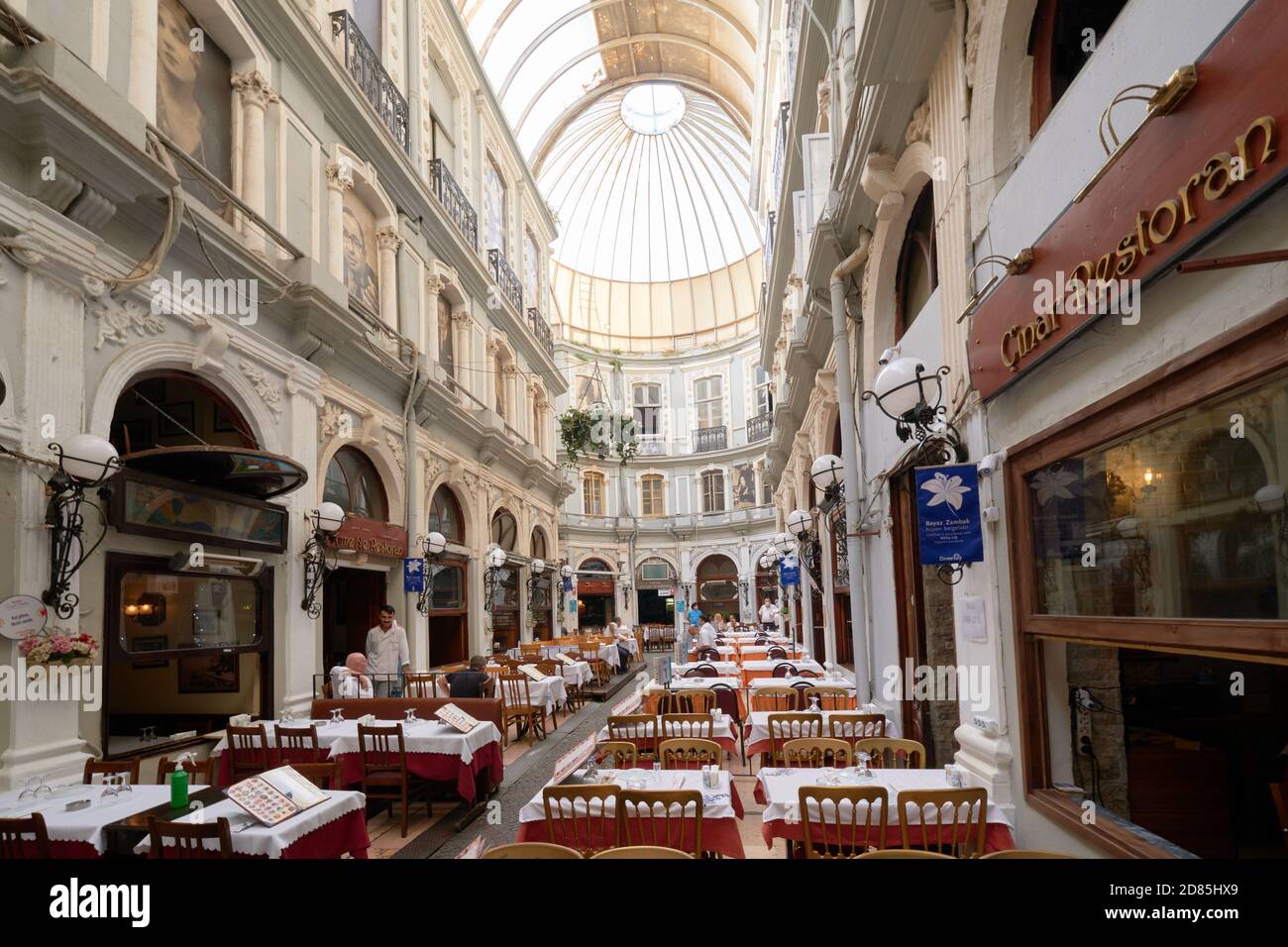 Cicek Pasaji Restaurants, Istanbul, Türkei Stockfoto