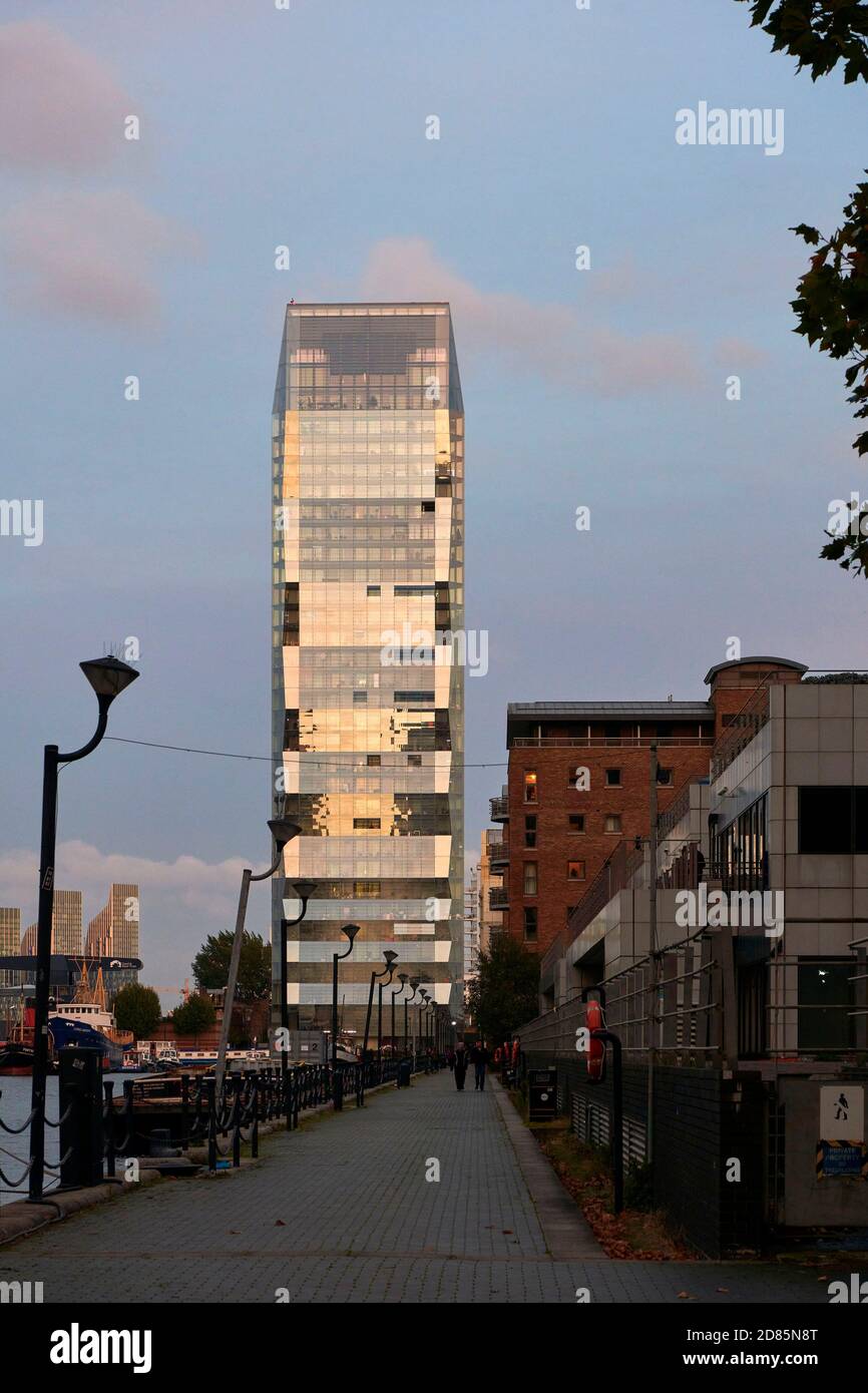 Dollar Bay Point, Wohnapartmentturm, Canary Wharf, Docklands, East End of London, Großbritannien Stockfoto