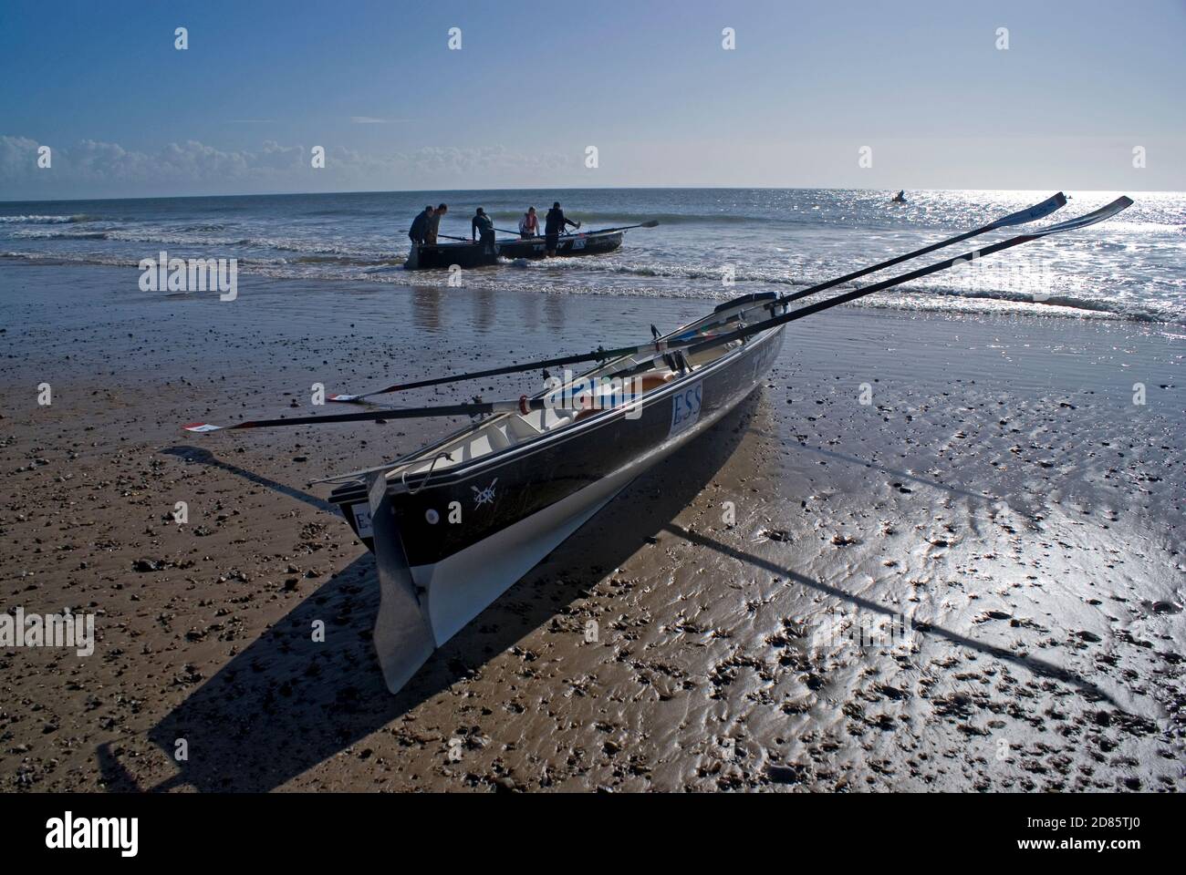 Celtic Longboat, South Beach, Tenby Pembrokeshire, West Wales. Stockfoto