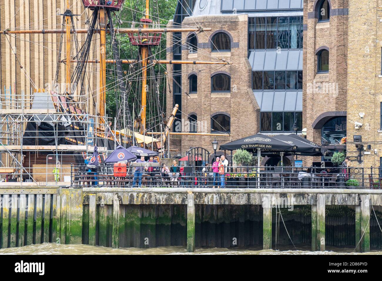 London, Großbritannien, 28. Juli 2019.EINE Replik von Sir Francis Drakes Galeone aus dem 16. Jahrhundert Stockfoto