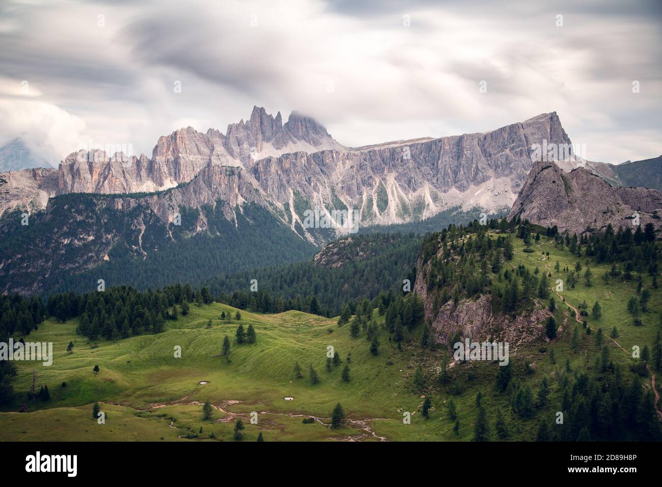 Cinque Torri Berge, Dolomiten, Cortina d'Ampezzo, Belluno, Italien Stockfoto