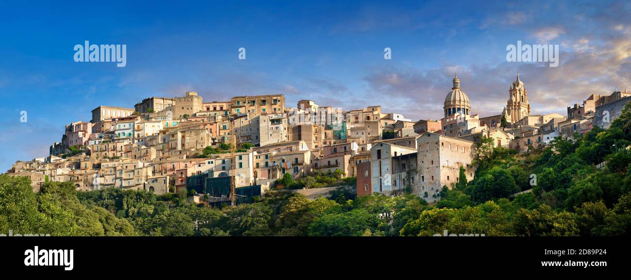 Blick auf Ragusa Ibla - historischen Hügel Spitze sizilianischen Stadt Stockfoto