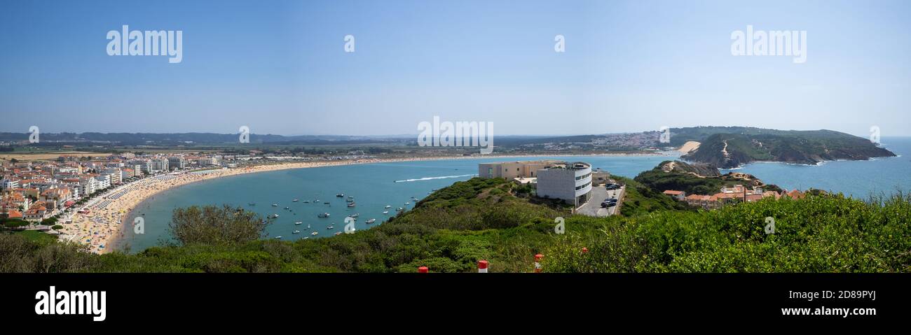 São Martinho do Porto Bucht Panorama Stockfoto