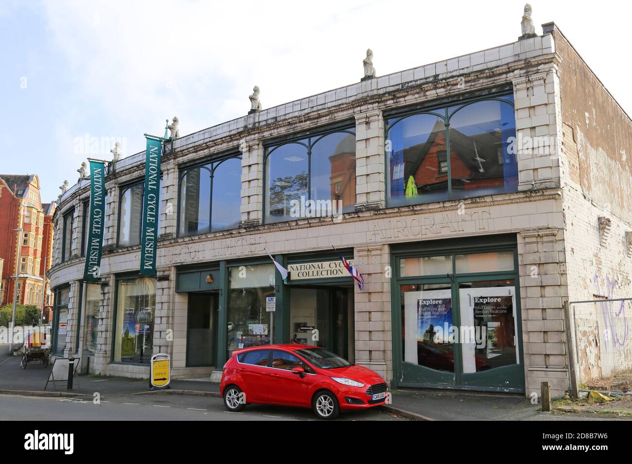 National Cycle Museum (ehemals Tom Norton Automobile Palace), Temple Street, Llandrindod Wells, Radnorshire, Powys, Wales, Großbritannien, Großbritannien, Europa Stockfoto