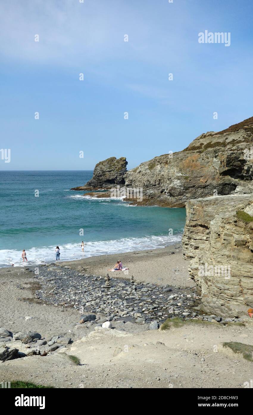 Trevellas Porth Beach, North Cornwall, England, Großbritannien im September Stockfoto