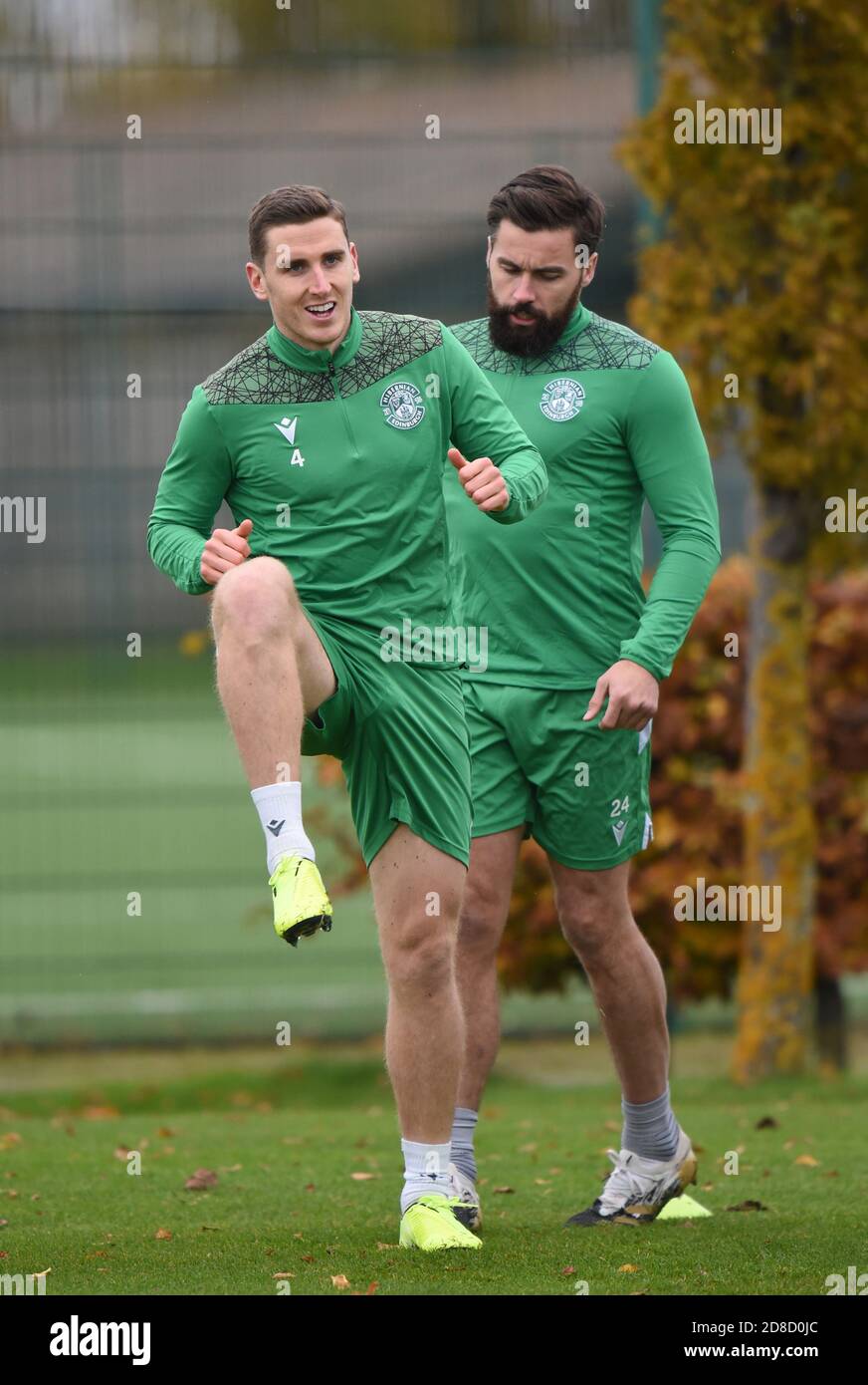 Tranent, Ormiston, East Lothian.Schottland. UK 29. Okt 20 Hibernian Paul Hanlon Trainingseinheit für Scottish Cup Halbfinale Spiel gegen Herzen . Kredit: eric mccowat/Alamy Live Nachrichten Stockfoto