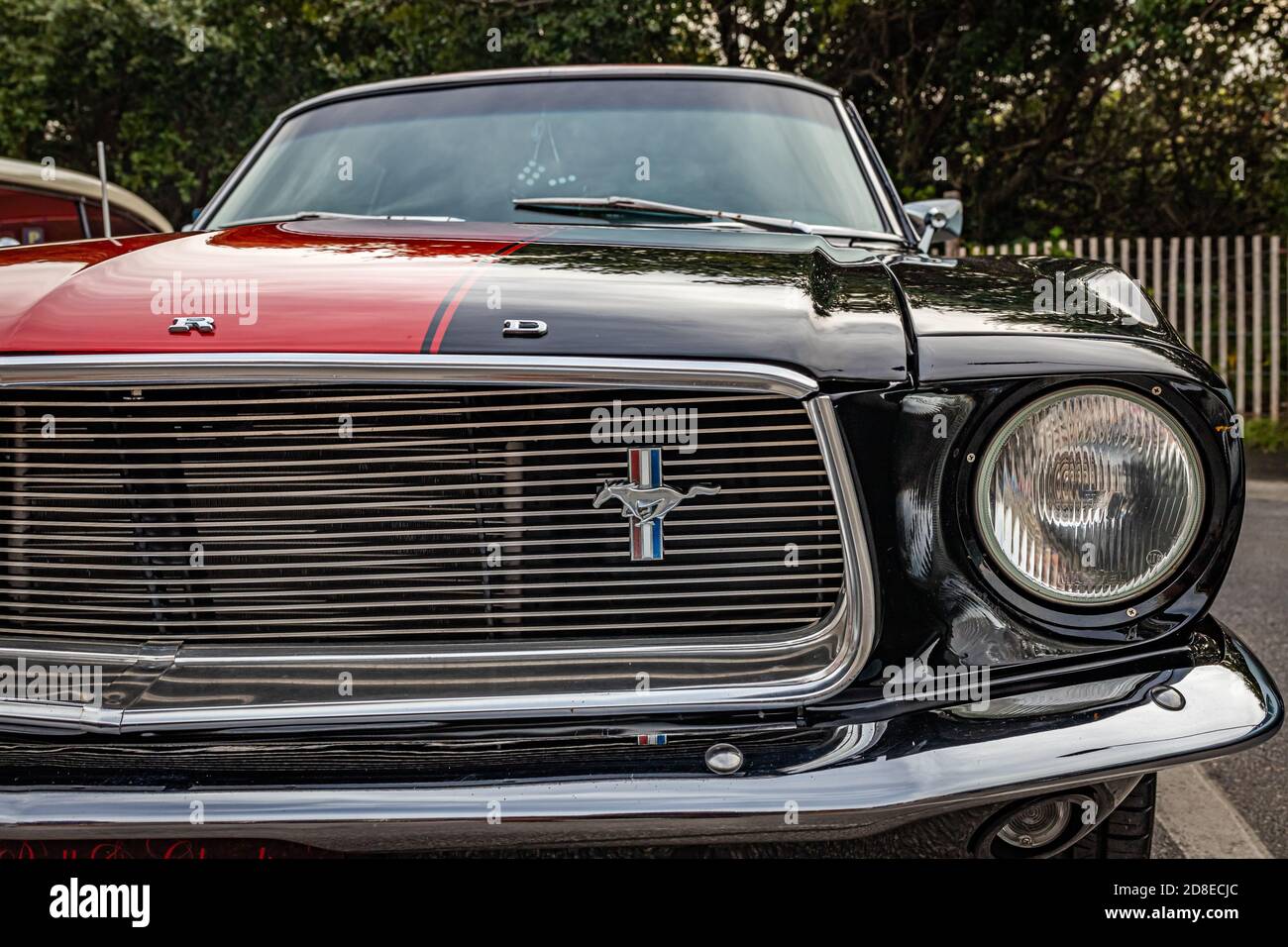 Tybee Island, GA - 3. Oktober 2020: 1967 Ford Mustang Hardtop Coupé auf einer lokalen Auto-Show. Stockfoto