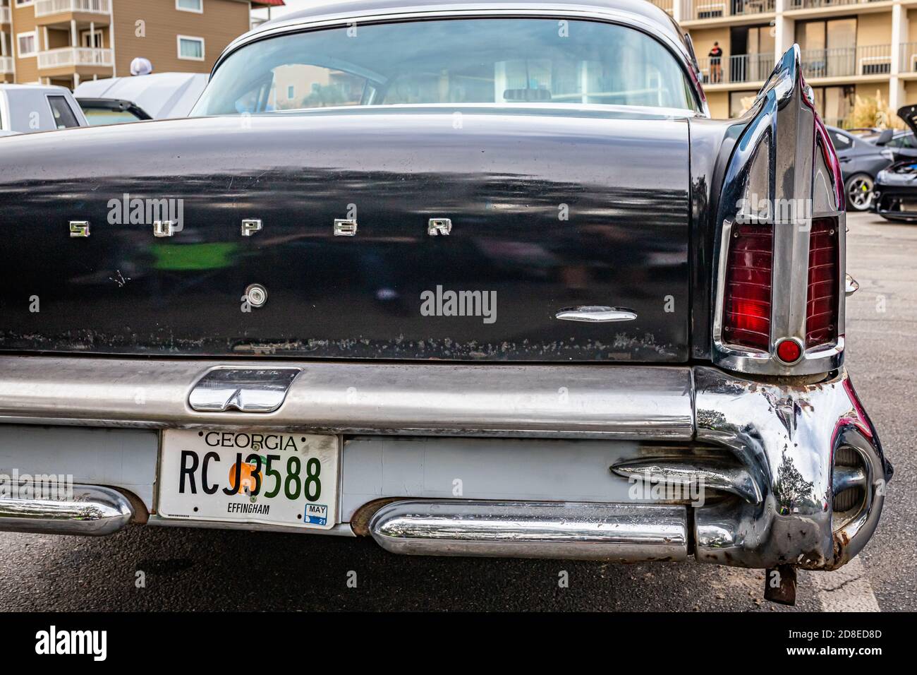 Tybee Island, GA - 3. Oktober 2020: 1958 Buick Super Riviera Hardtop Coupé auf einer lokalen Auto-Show. Stockfoto