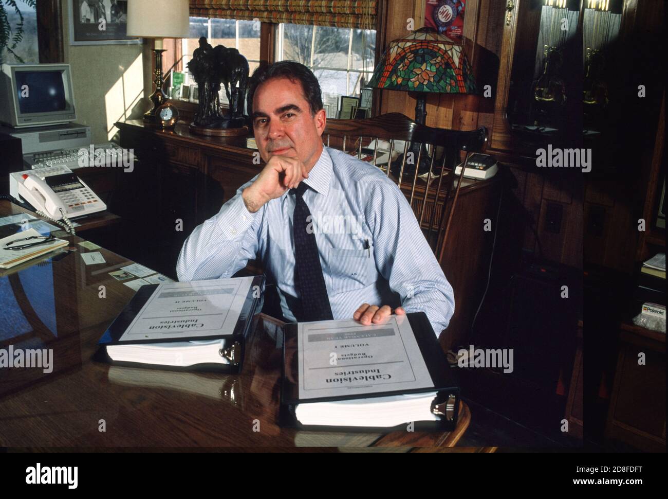 Alan Gerry, Gründer und CEO von Cablevision Industries, während einer Fotosession am 14. September 1992 in Liberty, New York. Foto von Francis Specker Stockfoto