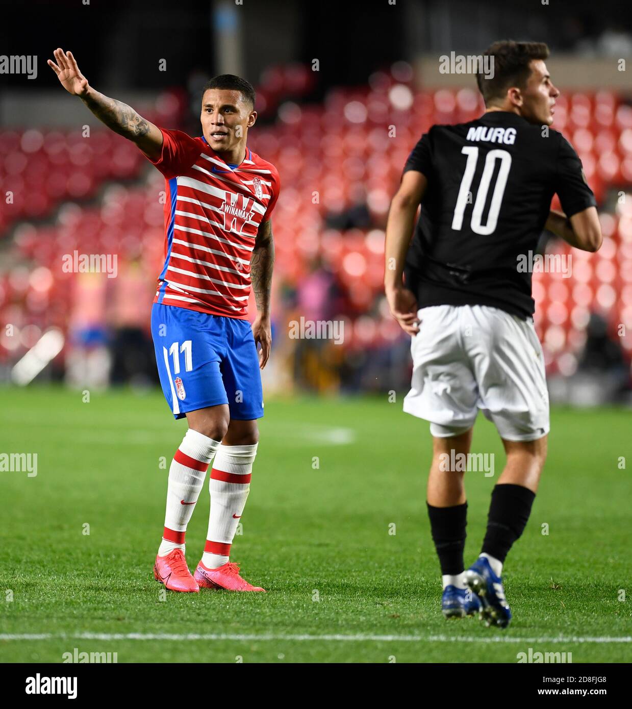 Granada, Spanien. Okt. 2020. Granada CF Spieler Darwin Machis reagiert während des Europa League Spiels zwischen Granada CF und PAOK FC im Nuevo los Carmenes Stadion in Granada.(Endstand; Granada CF 0:0 PAOK) Credit: SOPA Images Limited/Alamy Live News Stockfoto