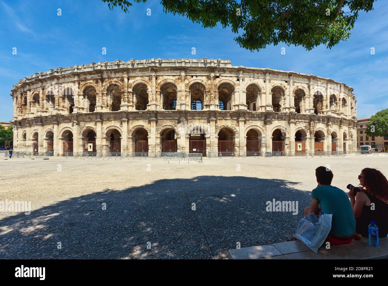 Nimes, Departement Gard, Languedoc-Roussillon, Frankreich. Das römische Amphitheater. Stockfoto